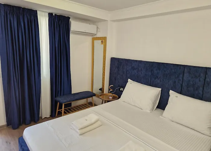 Andora * エフォリエ・ノルド