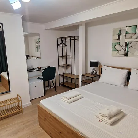 Andora 3*